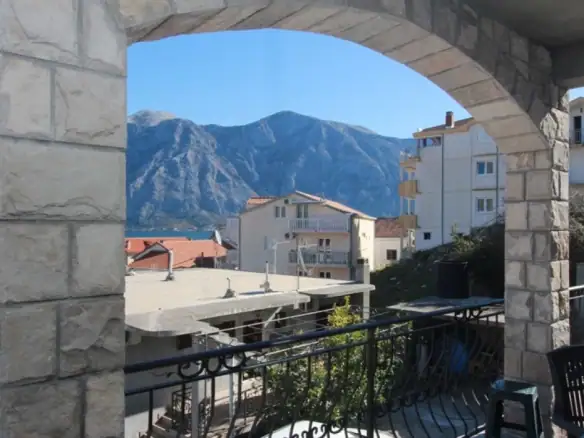 Kuća 300 m² – Stoliv, Kotor — fotografija 15