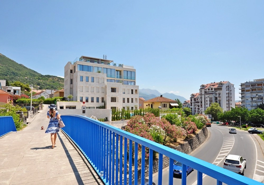 Dvosoban-stan-u-kompleksu-u-Gorici-Tivat-3 Stan – Gorica, Tivat — fotografija 4