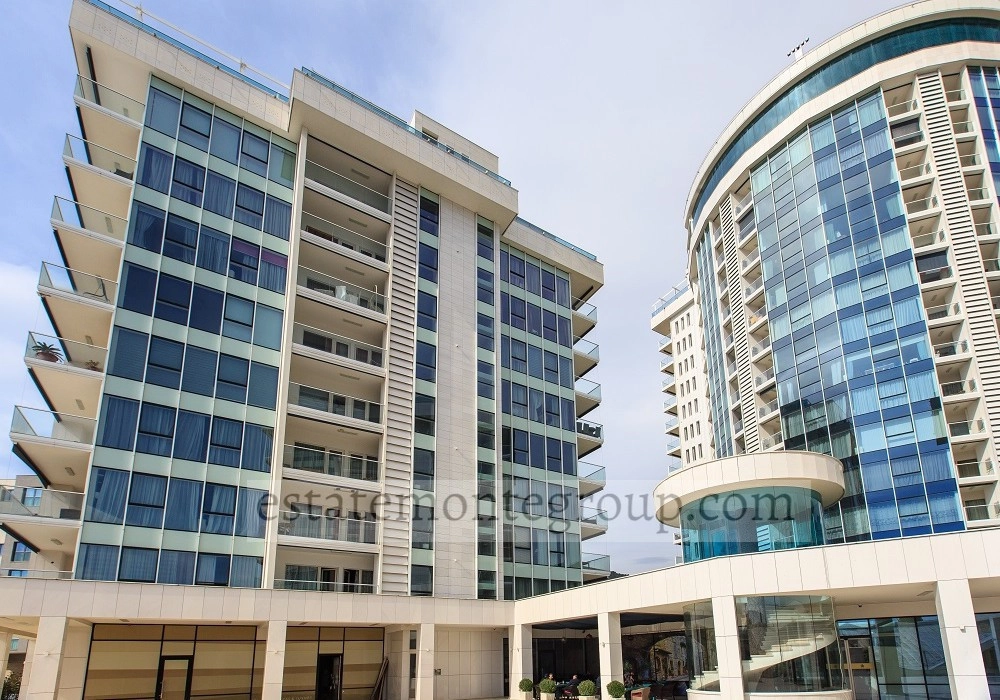 Dvosoban-stan-sa-pogledom-na-more-Centar-Budva-4 Dvosoban stan 109 m² – Centar, Budva — fotografija 5