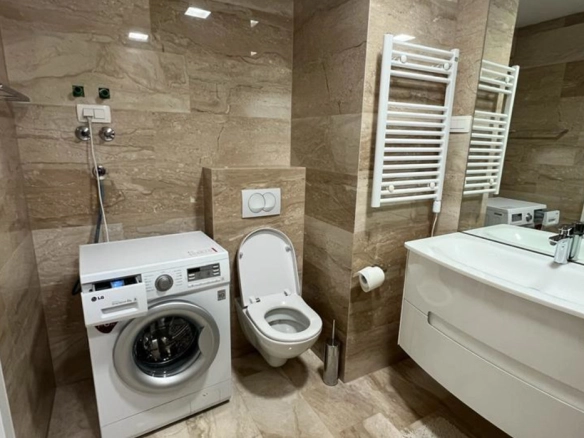 Dvosoban stan 109 m² – Centar, Budva — fotografija 6