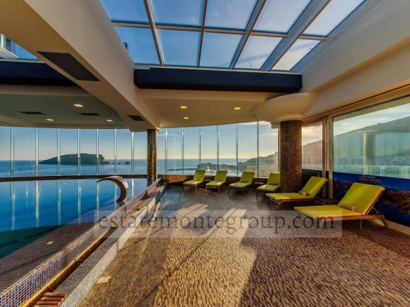 Dvosoban stan 109 m² – Centar, Budva — fotografija 13
