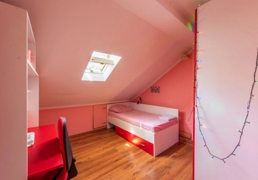 Kamena-kuca-na-prvoj-liniji-do-mora-u-Prcnju-Kotor-14 Kuća 235 m² – Prčanj, Kotor — fotografija 15