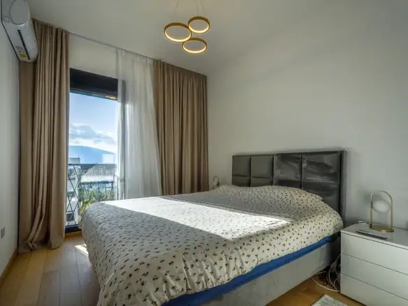 Dvosoban stan 73 m² – Tivat — fotografija 15