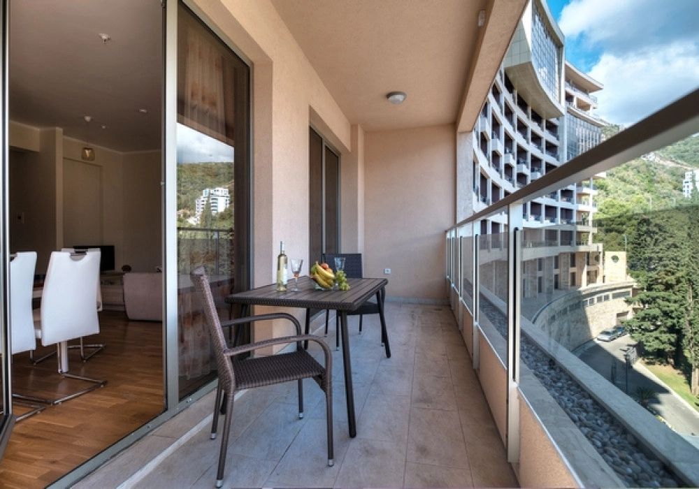 Dvosoban-stan-u-kompleksu-Harmonia-Vidikovac-Budva-10 Dvosoban stan 93 m² – Vidikovac, Budva — fotografija 11