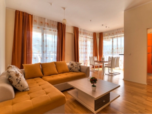 Trosoban stan 93 m² – Boreti, Budva — fotografija 13