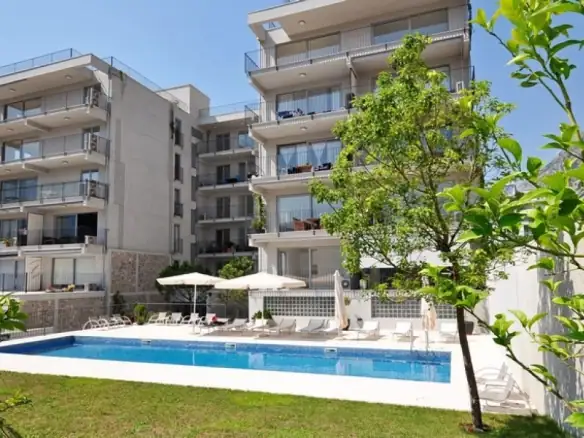 Četvorosoban stan 224 m² – Dobrota, Kotor — fotografija 4
