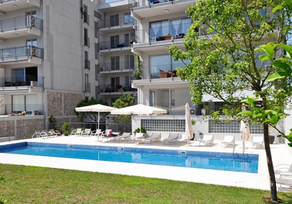 Cetvorosoban-stan-s-bazenom-u-Dobroti-Kotor-6 Četvorosoban stan 224 m² – Dobrota, Kotor — fotografija 7