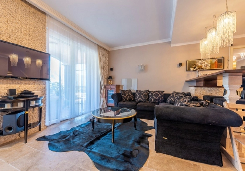 Trosoban-stan-sa-bazenom-u-Orahovcu-Kotor-2 Trosoban stan 148 m² – Orahovac, Kotor — fotografija 3