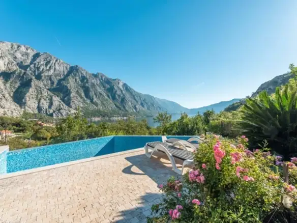 Trosoban stan 148 m² – Orahovac, Kotor — fotografija 7