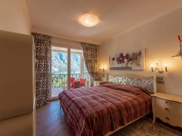 Trosoban stan 148 m² – Orahovac, Kotor — fotografija 15