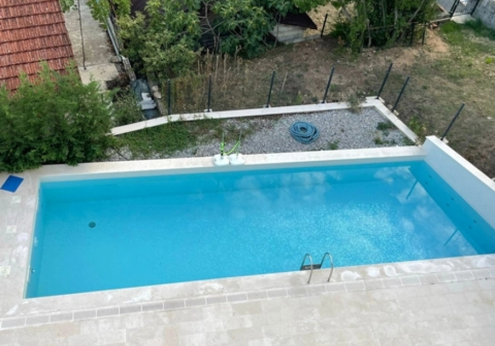 Dvosoban-stan-sa-bazenom-u-Donjoj-Lastvi-Tivat-5 Dvosoban stan 104 m² – Donja Lastva, Tivat — fotografija 6