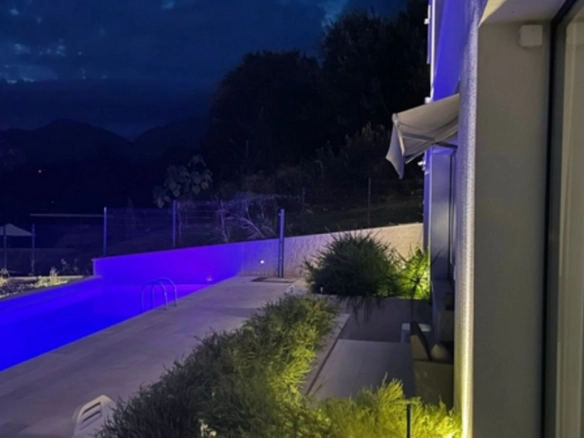 Dvosoban stan 104 m² – Donja Lastva, Tivat — fotografija 8