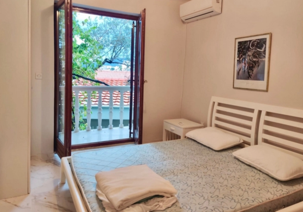 Kuca-sa-vrtom-u-Prznom-Budva-3 Kuća – Pržno, Budva — fotografija 4