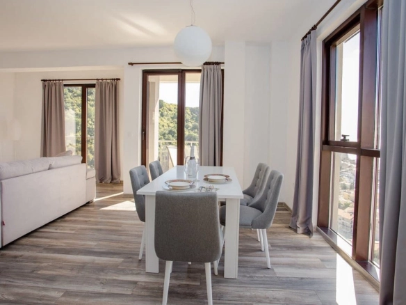 Dvosoban stan 282 m² – Rafailovići, Budva — fotografija 5