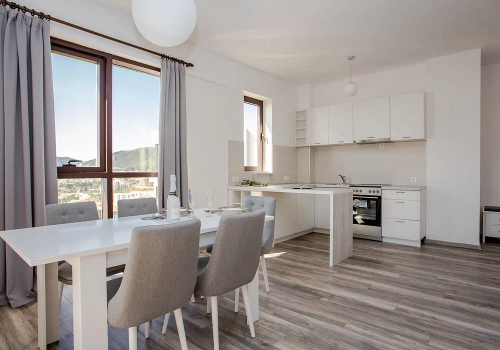 Dvosoban-stan-sa-terasom-u-Rafailovicima-Budva-5 Dvosoban stan 282 m² – Rafailovići, Budva — fotografija 6