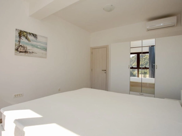 Dvosoban stan 282 m² – Rafailovići, Budva — fotografija 14