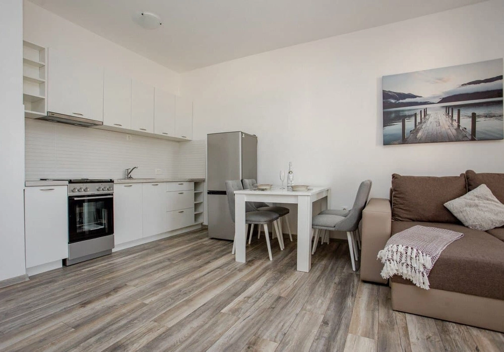 Dvosoban-stan-sa-terasom-u-Rafailovicima-Budva-14 Dvosoban stan 282 m² – Rafailovići, Budva — fotografija 15