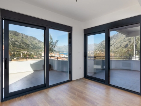 Kuća 183 m² – Škaljari, Kotor — fotografija 2