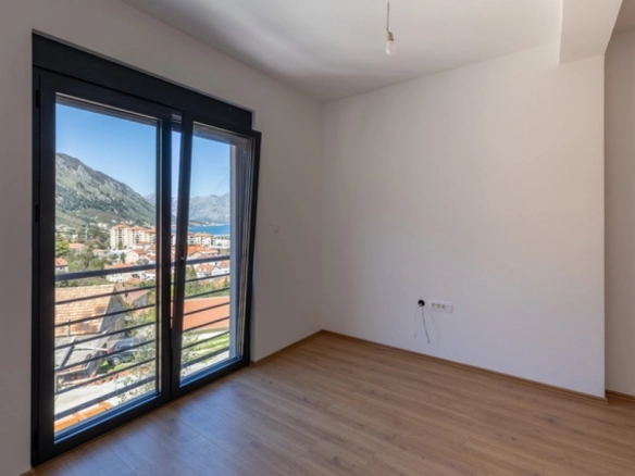 Kuća 183 m² – Škaljari, Kotor — fotografija 3