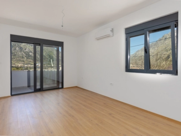 Kuća 183 m² – Škaljari, Kotor — fotografija 5
