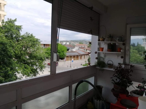 Dvosoban namješten stan, Stara Varoš, Podgorica — fotografija 4