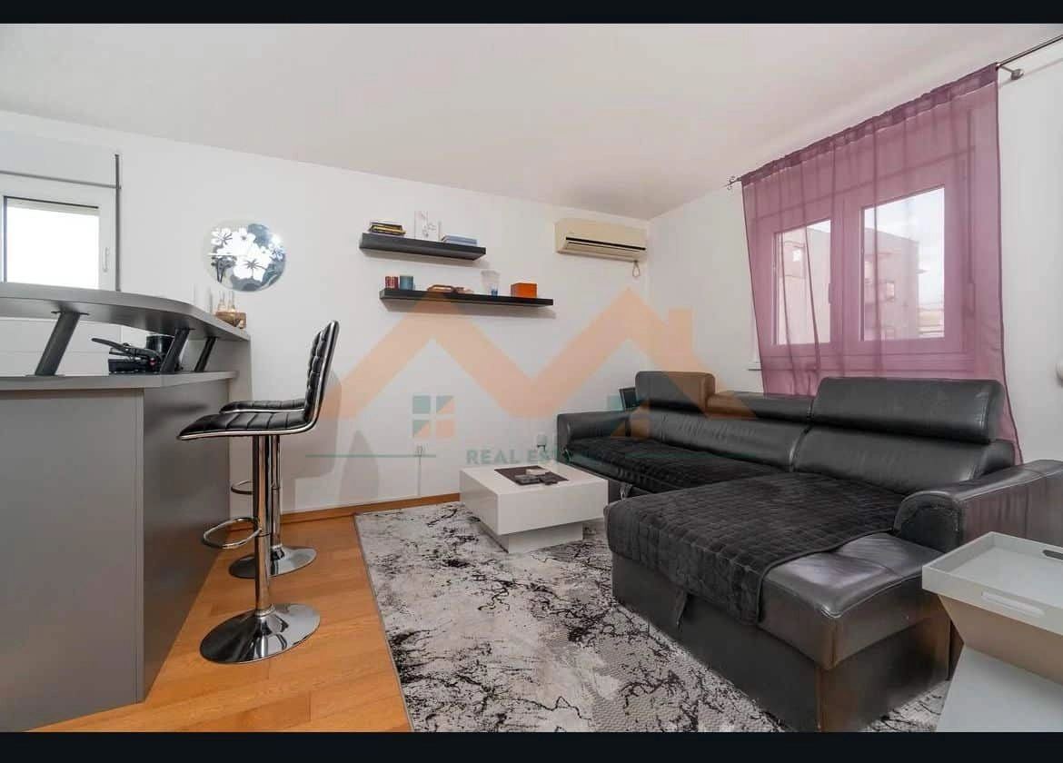 Jednosoban-stan-u-naselju-Blok-9-Podgorica Jednosoban stan u Bloku 9, Podgorica