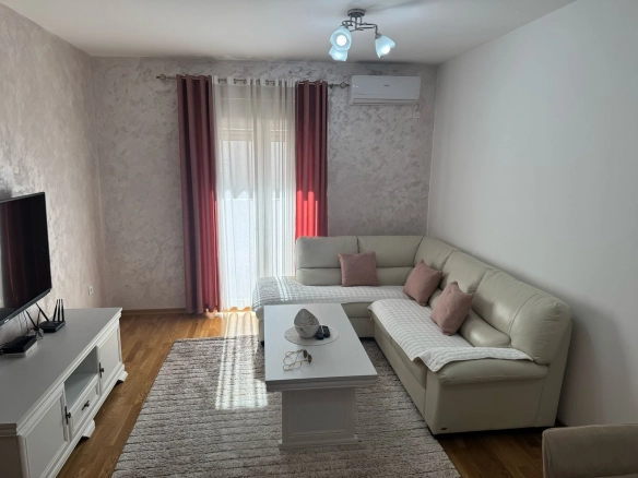 Jednosoban stan na Tuškom putu, Podgorica — fotografija 13
