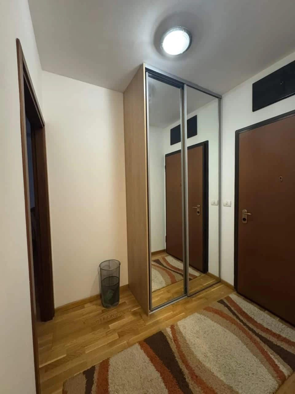 Namjesten-dvosoban-stan-u-City-kvartu-Podgorica-1 Izdavanje: Dvosoban stan – City kvart, Podgorica — fotografija 2