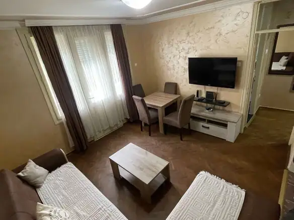 Namješten jednosoban stan, Preko Morače, Podgorica — fotografija 5