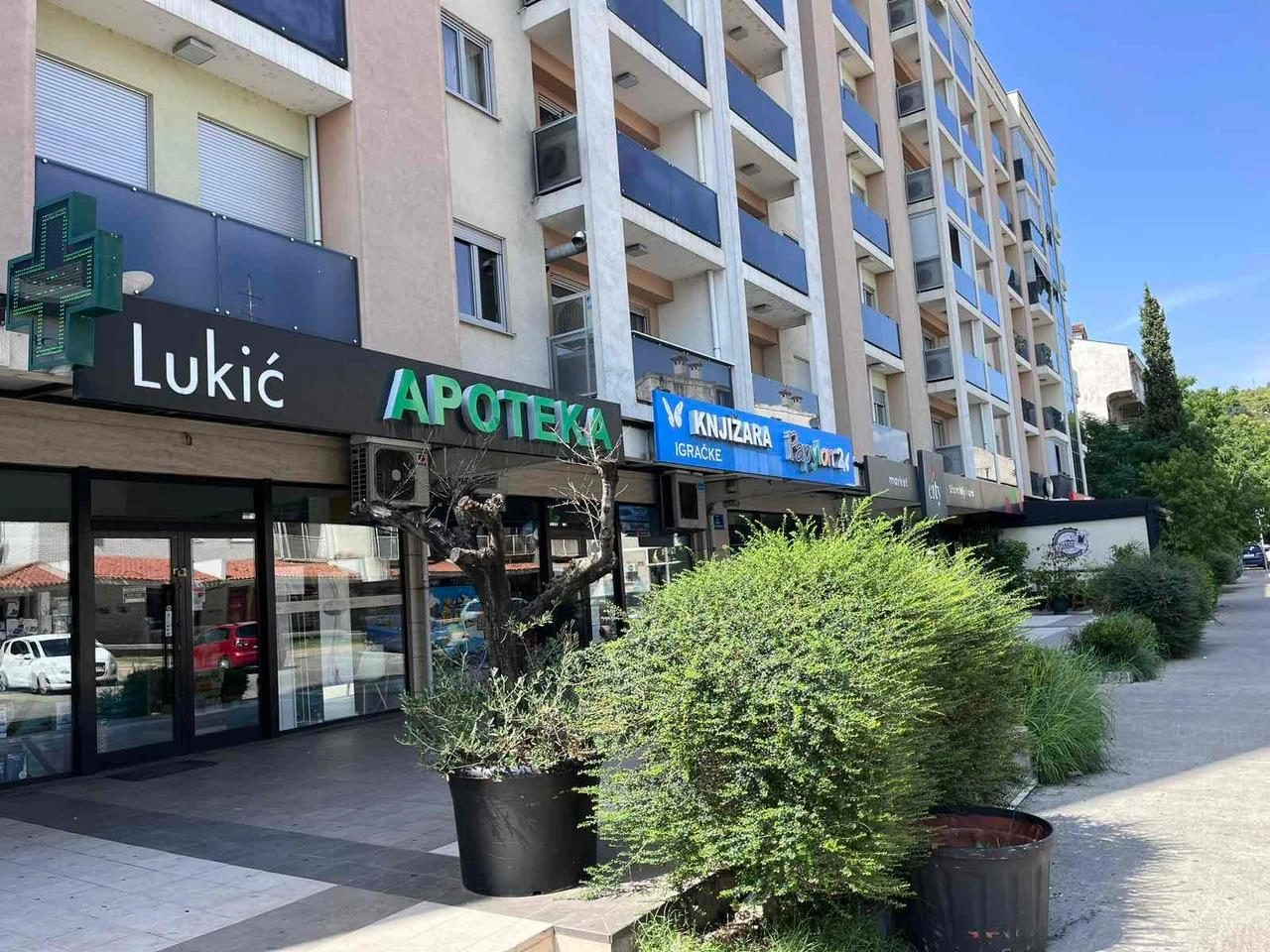 Namjesten-jednosoban-stan-kod-Milenijum-mosta-Podgorica-4 Namješten jednosoban stan kod Milenijum mosta, Podgorica — fotografija 5