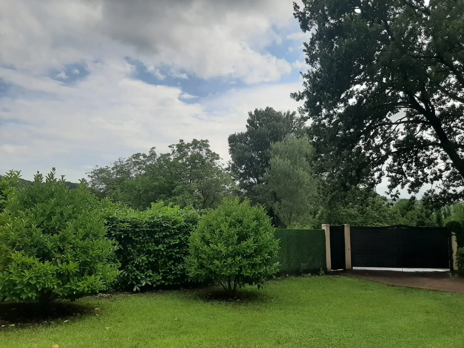 Kuca-sa-placem-u-Pricelju-Podgorica-3 Kuća 106 m² – Podgorica — fotografija 4