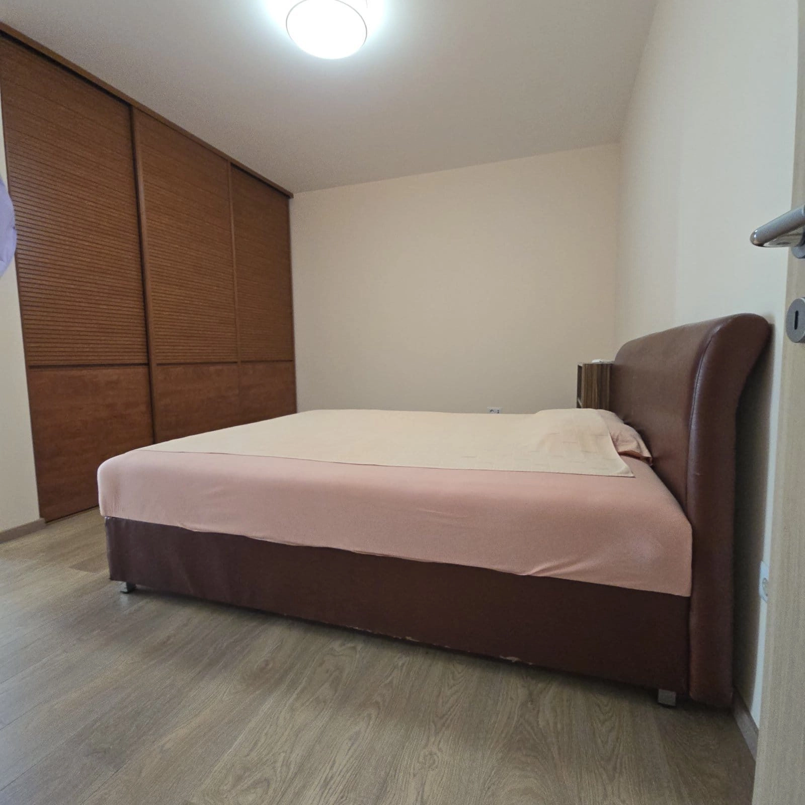 Namjestena-kuca-sa-dvoristem-u-Podgorici-13 Kuća 200 m² – Podgorica — fotografija 14
