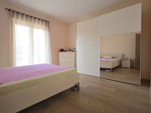 Kuća 200 m² – Podgorica — fotografija 15
