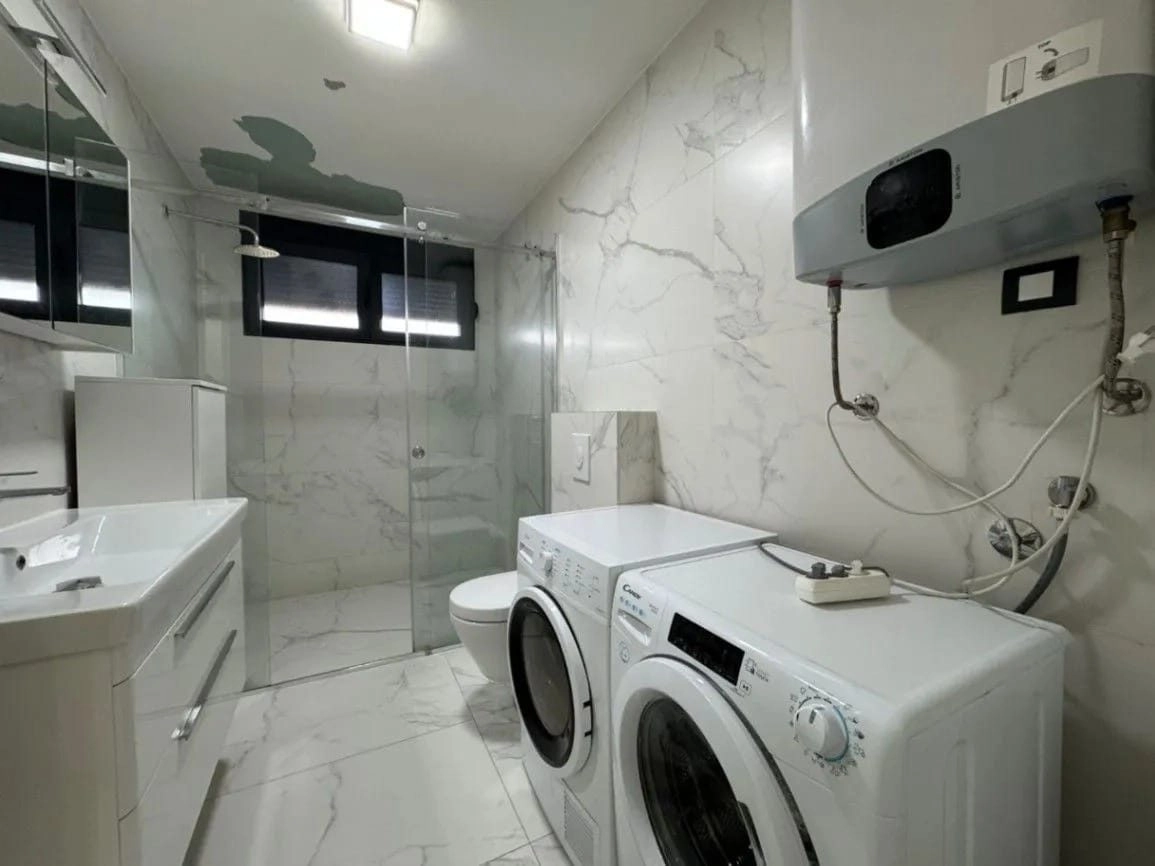 Trosoban-stan-Dalmatinska-Podgorica-4 Izdavanje: Trosoban stan 130 m² – Dalmatinska, Podgorica — fotografija 5