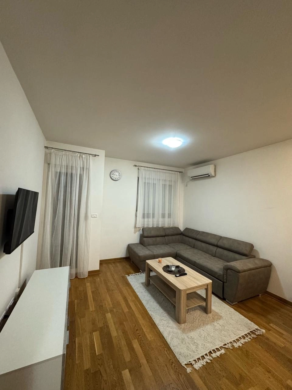 Jednosoban-stan-u-naselju-City-kvart-Podgorica-3 Namješten jednosoban stan u City kvartu, Podgorica — fotografija 4