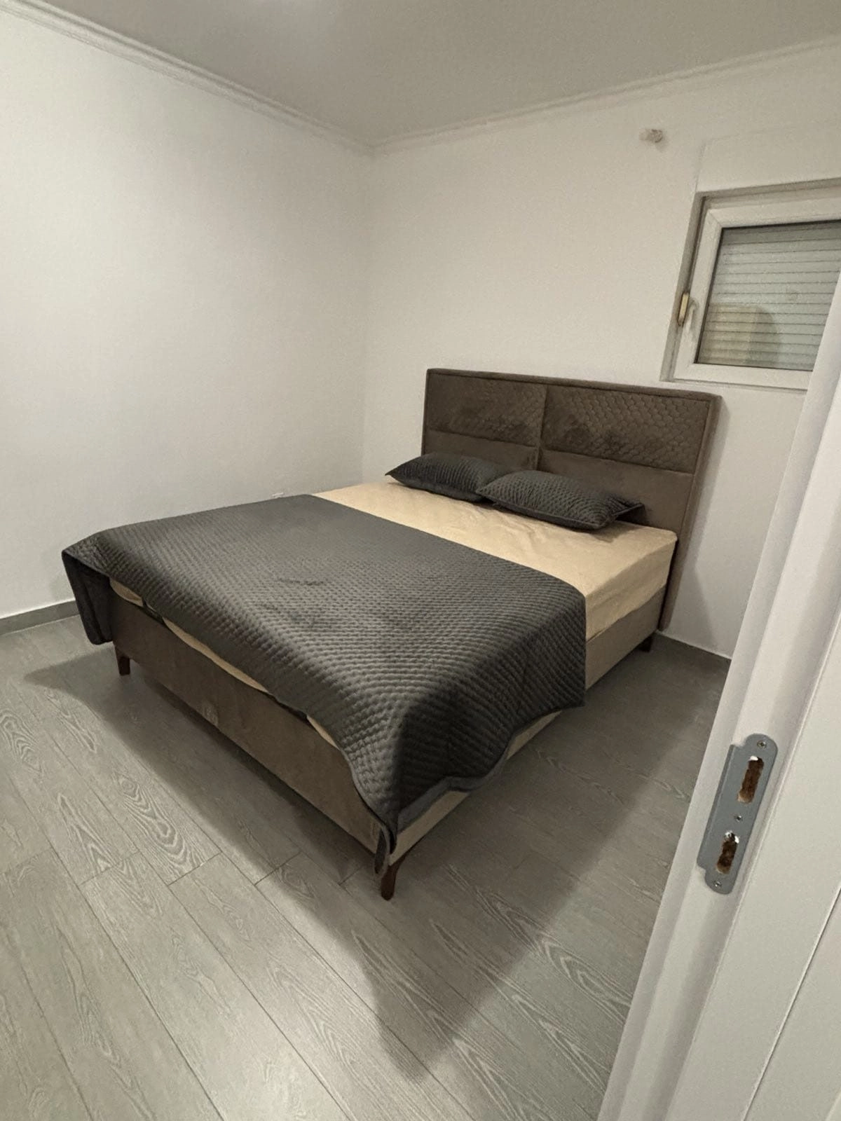 Jednosoban-stan-u-Tolosima-Podgorica-6 Namješten jednosoban stan u Tološima, Podgorica — fotografija 7