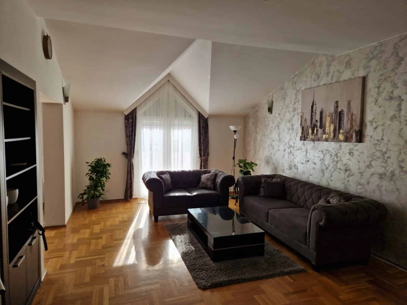 Dvosoban-namjesten-stan-u-Tolosima-Podgorica-6 Namješten dvosoban stan u Tološima, Podgorica — fotografija 7