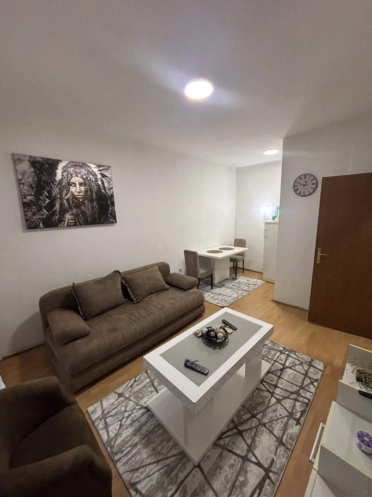 Jednosoban-stan-u-naselju-Preko-Morace-Podgorica-1 Namješten jednosoban stan, Preko Morače, Podgorica — fotografija 2