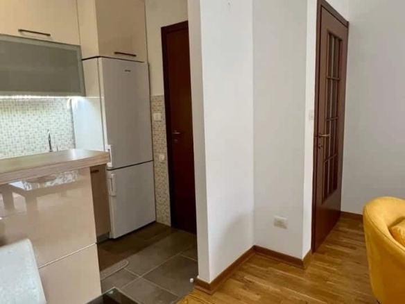 Namješten jednosoban stan u City kvartu, Podgorica — fotografija 3