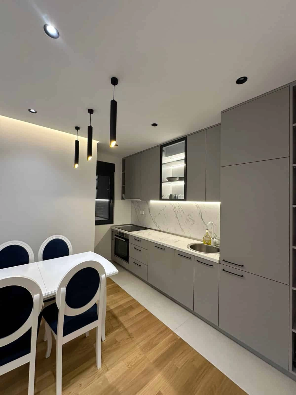 Namjesten-dvosoban-stan-u-City-kvartu-Podgorica-3 Namješten dvosoban stan u City kvartu, Podgorica — fotografija 4