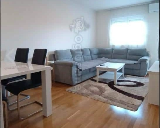 Jednosoban stan 44 m²