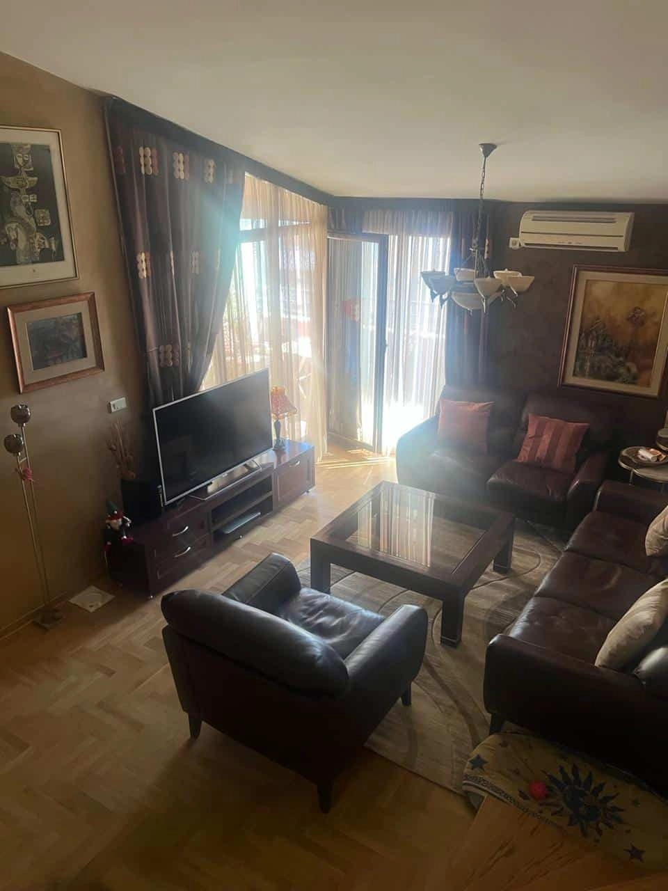 Trosoban-stan-130-m²-Preko-Morace-Podgorica-2 Izdavanje: Trosoban stan 130 m² – Preko Morače, Podgorica — fotografija 3