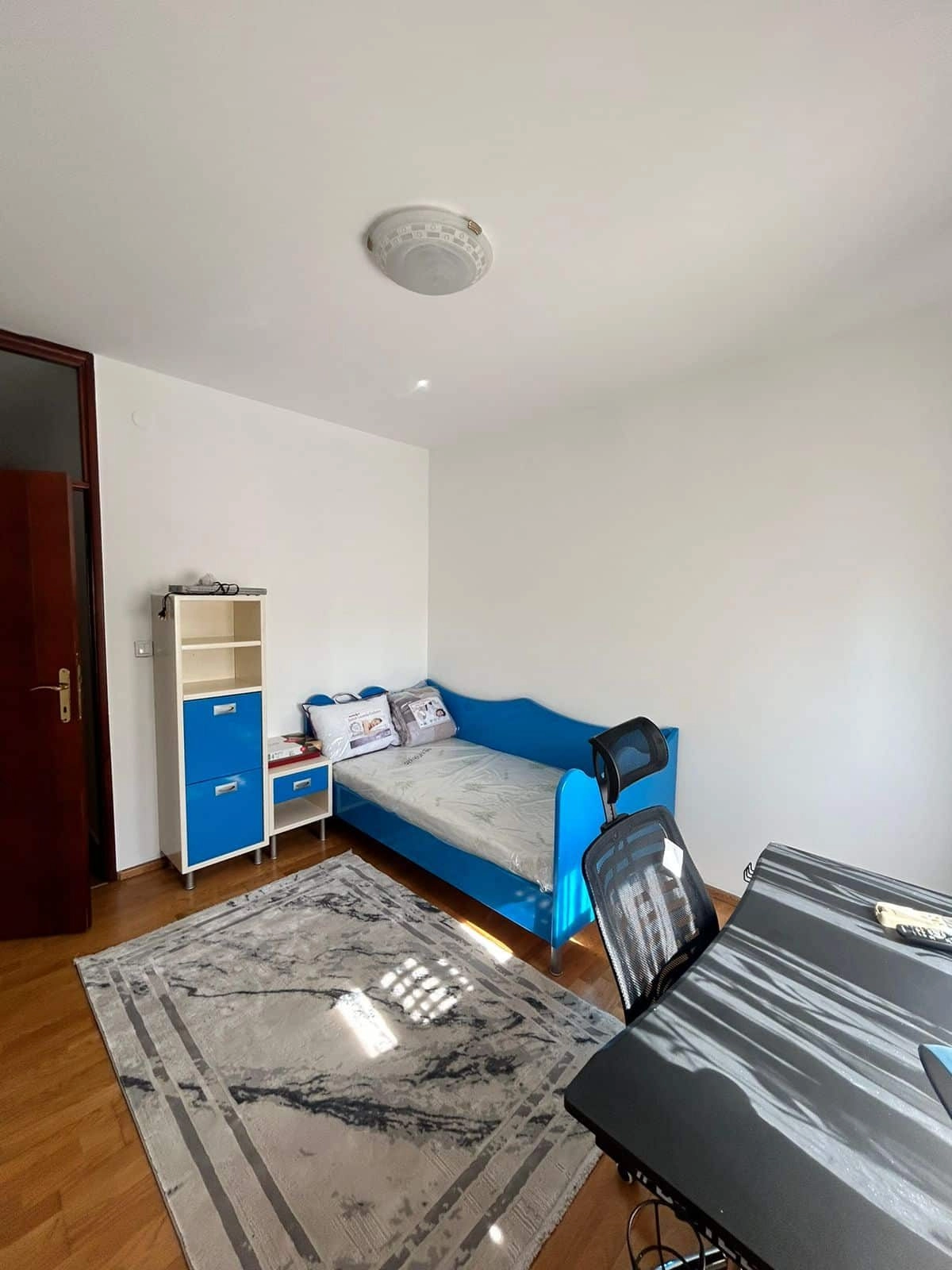 Trosoban-namjesten-stan-u-Ljubovicu-Podgorica-2 Namješten trosoban stan, Ljubović, Podgorica — fotografija 3