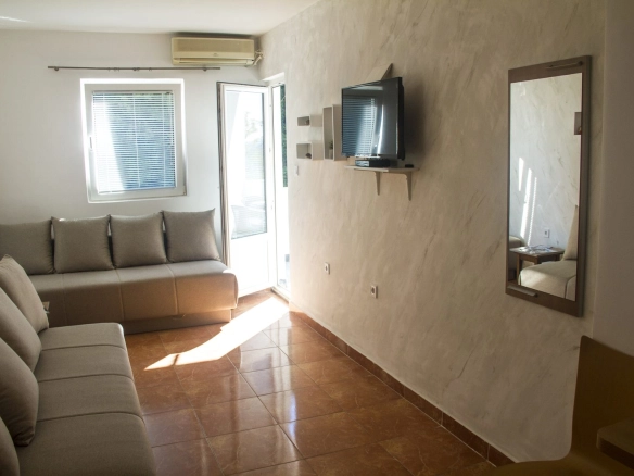 Garsonjera – Sveti Stefan, Budva — fotografija 14