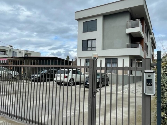 Dvosoban stan – Dalmatinska, Podgorica — fotografija 2