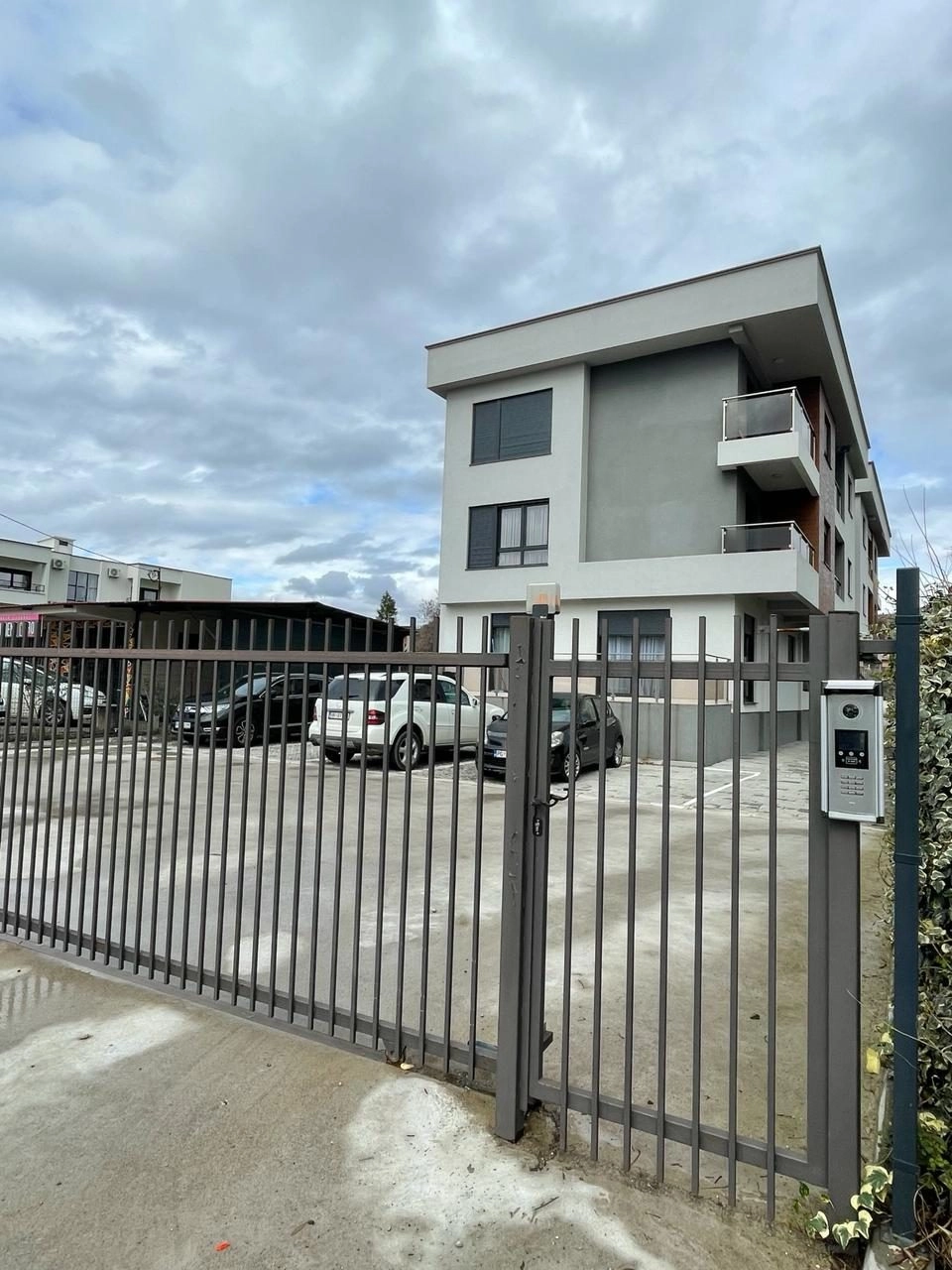 Dvosoban-stan-59-m²-u-naselju-Dalmatinska-Podgorica-1 Dvosoban stan – Dalmatinska, Podgorica — fotografija 2