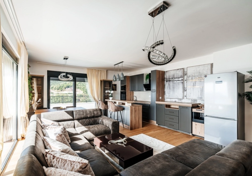 Dvosoban-penthaus-u-Becicima-Budva-3 Dvosoban stan 124 m² – Bečići, Budva — fotografija 4