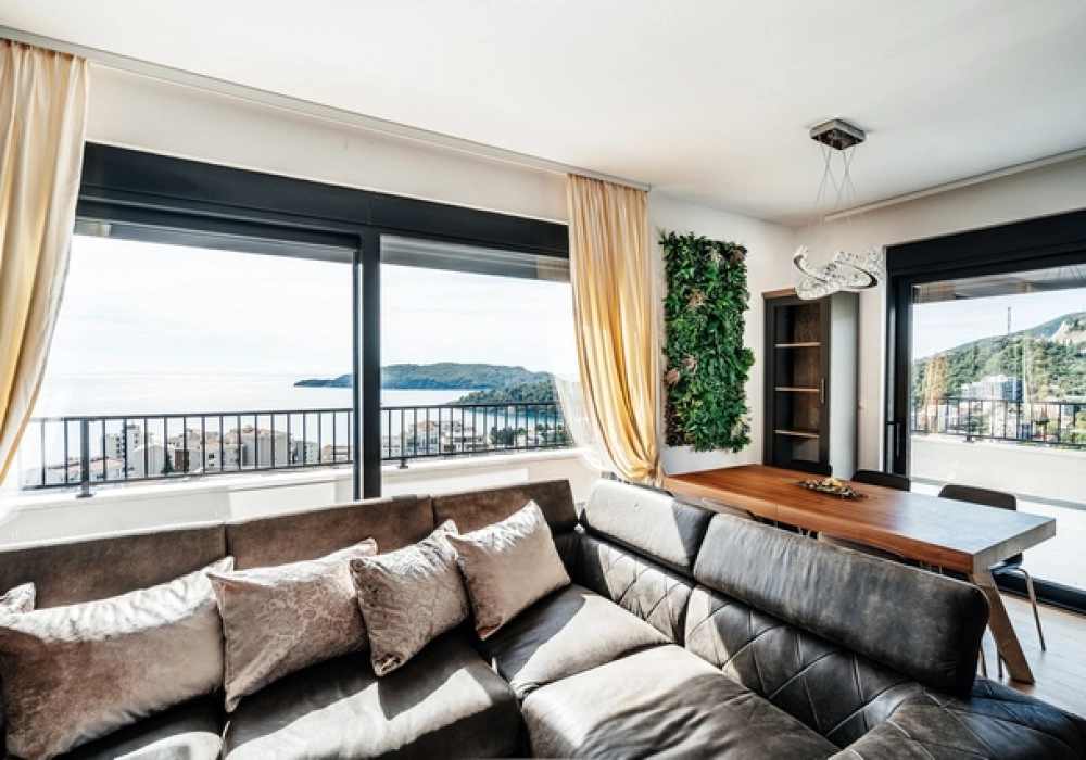 Dvosoban-penthaus-u-Becicima-Budva-9 Dvosoban stan 124 m² – Bečići, Budva — fotografija 10