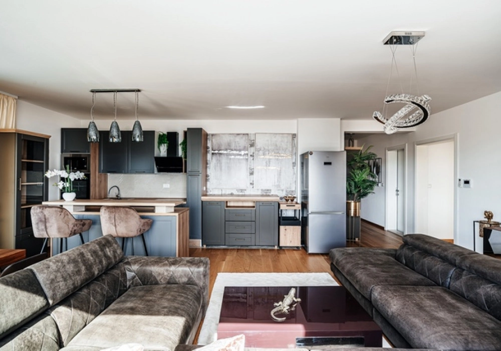 Dvosoban-penthaus-u-Becicima-Budva-10 Dvosoban stan 124 m² – Bečići, Budva — fotografija 11