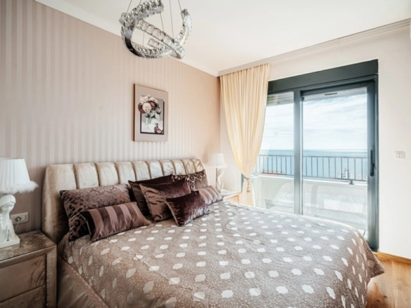 Dvosoban stan 124 m² – Bečići, Budva — fotografija 15